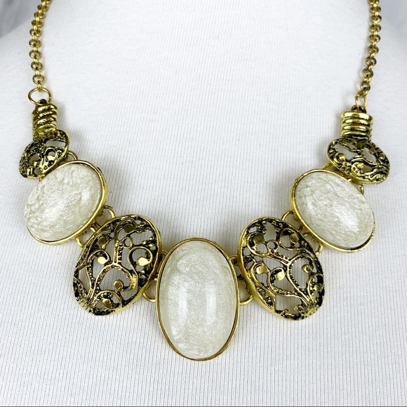 Gold Filigree Statement Necklace White Oval Stone Vintage Inspired Boho Glam - Picture 2 of 3
